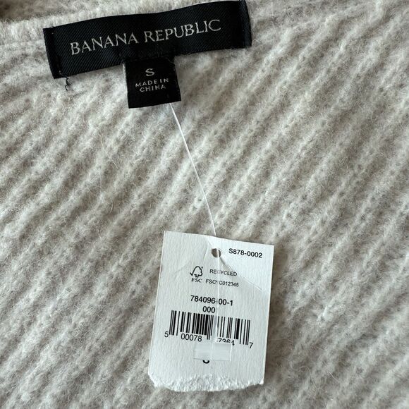 NWT Banana Republic Wide V-Neck Sweater, Ivory SIZE Small  #784096 - Picture 6 of 11